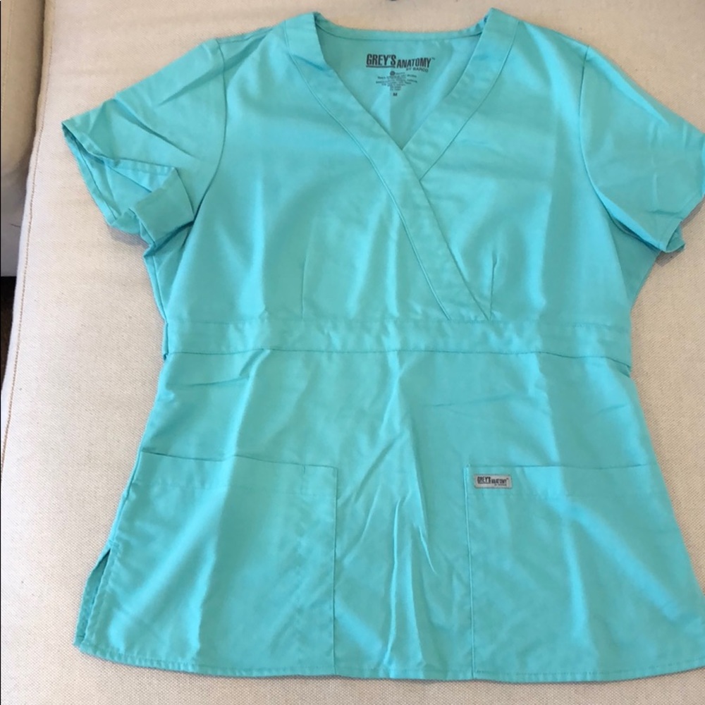 Scrub top